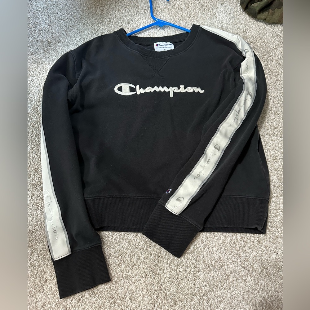 Champion sweatshirt medium